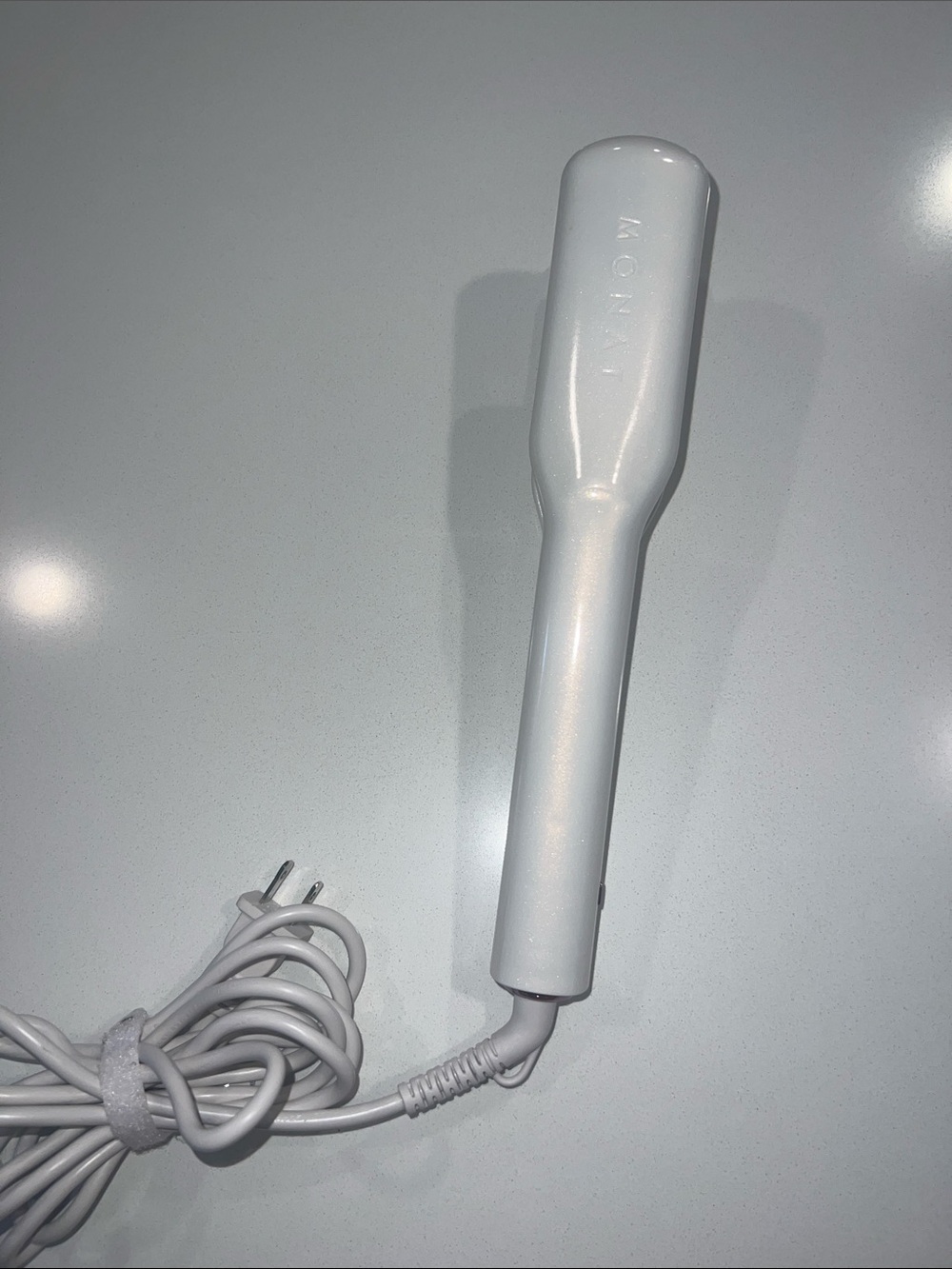 MONAT steam dream straightening iron